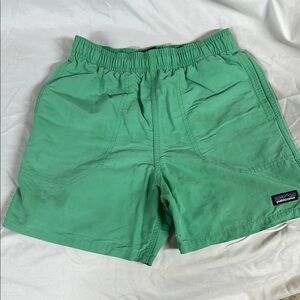 Patagonia Baggies Green Athletic Shorts Lightweight Elastic Waist